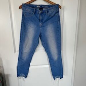 Women's Blue Jeans
